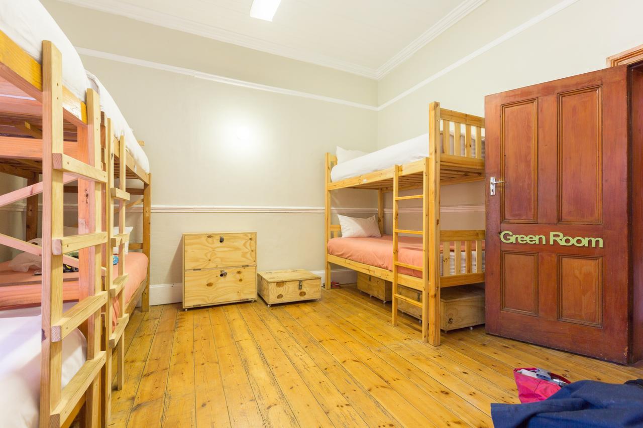 Green Elephant Backpackers Cape Town Bagian luar foto